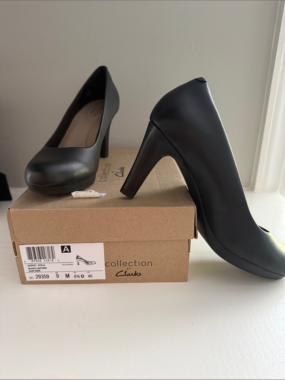 Clarks Women's Black Leather High Heel Pumps